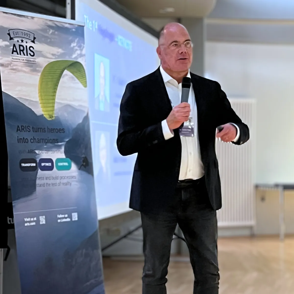 Dr. Stefan Sigg